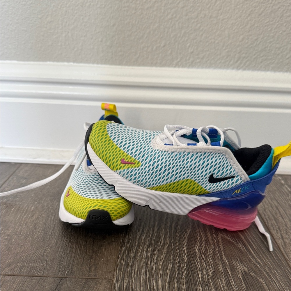 Nike Kids Sneakers White Blue Yellow Pink Accent